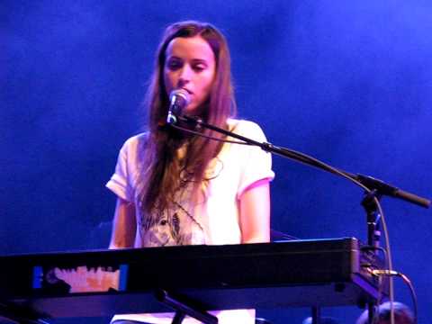 3/5 Holly Miranda  - Everytime I Go To Sleep @ Bass Concert Hall, Austin, TX 2/26/10