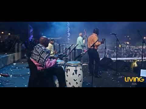 Hermanos lebrón - Llegara tu caida (( en concierto ))