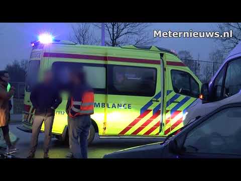 Fietser gewond na botsing tegen auto in Hoogeveen