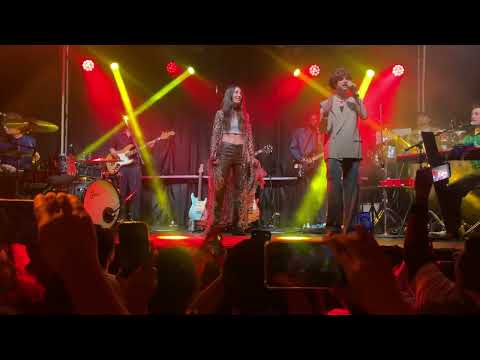 Bandalos chinos- bailando lentos ft Daniela spalla (indierocks)