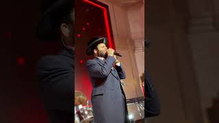 אתם חייבים לשמוע ביצוע של זאנוויל ויינברגר עם מקהלת מלכות ותזמורת של המאסטרו בני לאופר