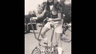 Francoise Hardy - Le Temps de l'Amour