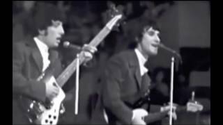 Video thumbnail of "You Really Got Me - The Kinks - 1965 live"