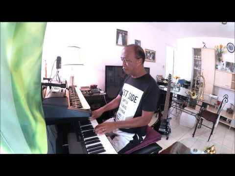 SANTARANA NY HAFALIANA piano live by Sammy RAKOTOARIMALALA