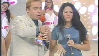Shakira @ Domingo Legal (Live in Brazil 1997) Part1