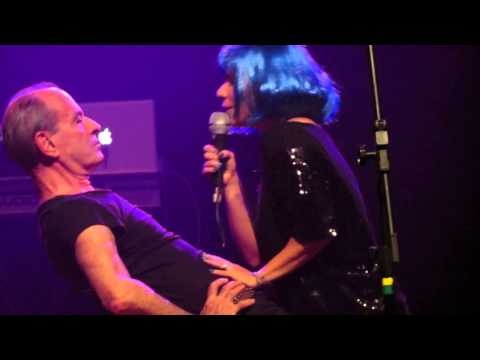 Ney Matogrosso e Marilia Bessy - Conga, Conga, Conga - Sala Olido - 11/12/2014 (HD - By Alan)