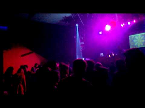 DUAL SYSTEM "WARRIORS DANCE" DIZ e TAL -  LAGOS