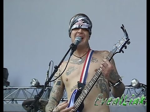 Long Beach Dub Allstars (RAS-1 Vocal/Lead Guitar) My Own Life Live 10-6-2001