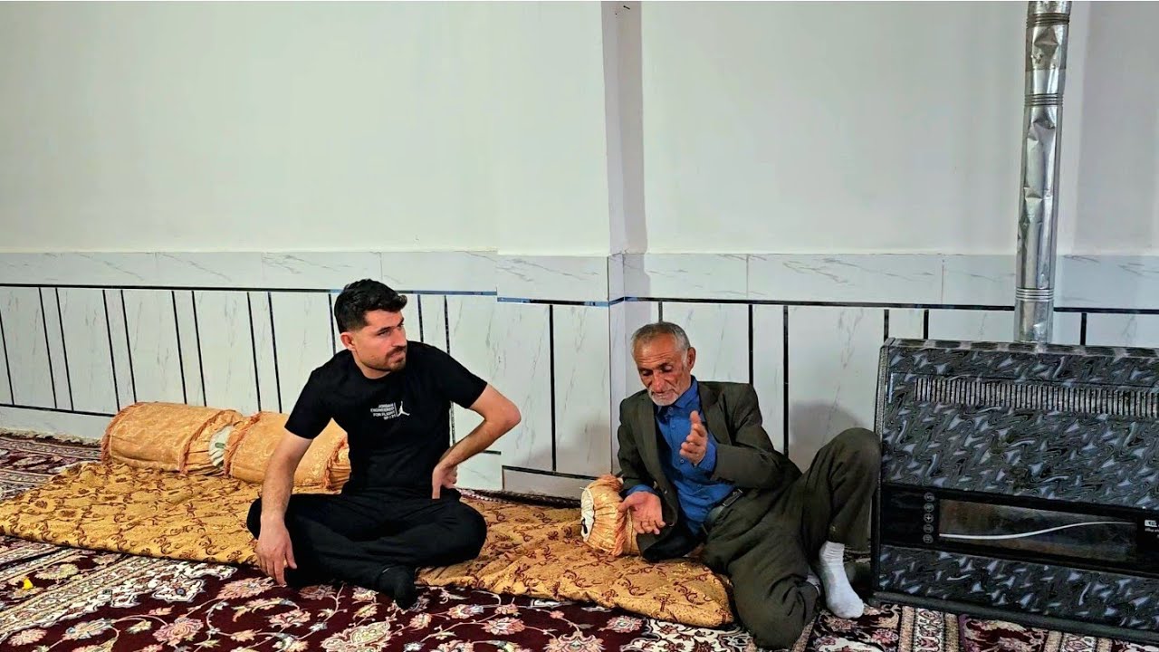 A great help for Hatem. Hashem consults with his father to solve Hatem's problem.