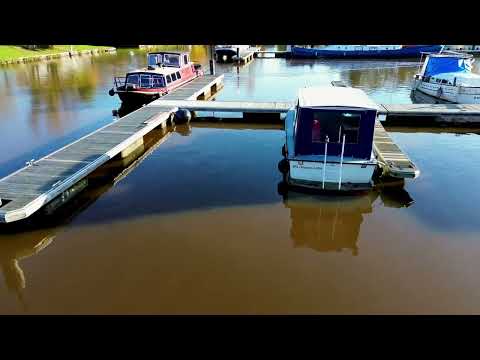 René Beverwijk - Het leek mie wel 'n goud idee (officiële clip)
