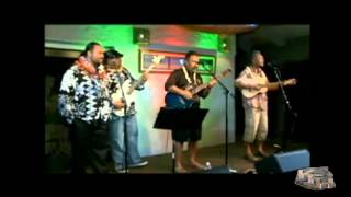 The Makaha Sons - White sandy beach ((HQ AUDIO)) マカハ·サンズ