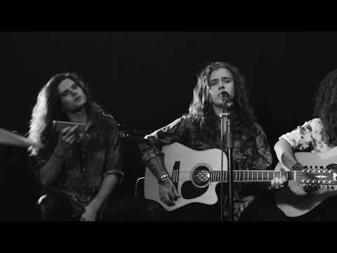 Bloody Heels - One More Time (Acoustic)