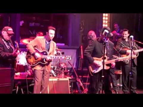 Sittin' In With the Band: Sonny Burgess and the Legendary Pacers