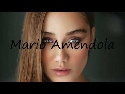 How to pronounce Mario Amendola in English?