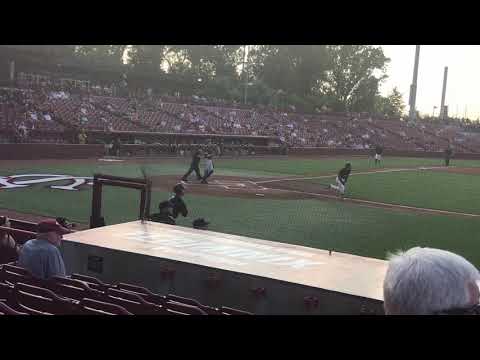 Carlo Cortes bombs away