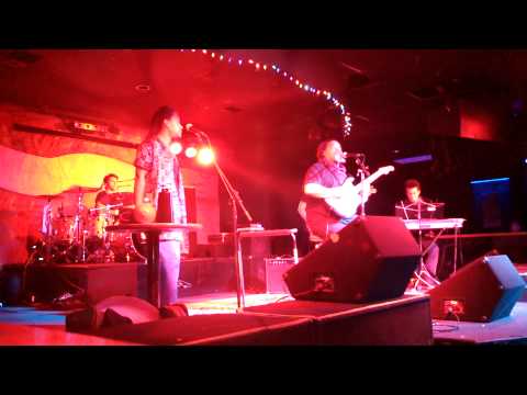 Ike Willis Project 9:06