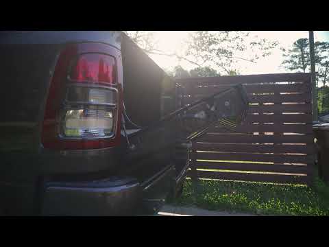 Dee Zee Tailgate Assist