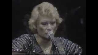 Il nous faudra parler d'amour un jour. Johnny Hallyday.