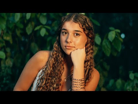 Nayra Mirella - Longe (Oficial Video)