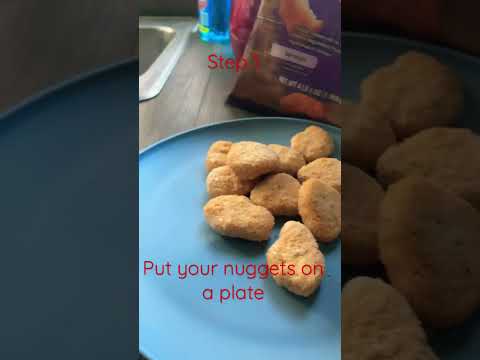 Three easy steps to make chicken nuggets in Microwave