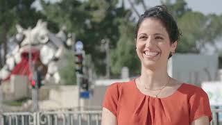 מצטיינת