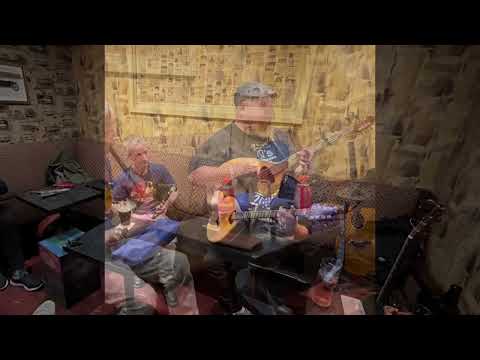 Ogs & Moses Session in the Vintage Bar