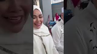 Download lagu Keluarga Ayu Ting Ting Gelar Tradisi Jelang Ramadhan mp3