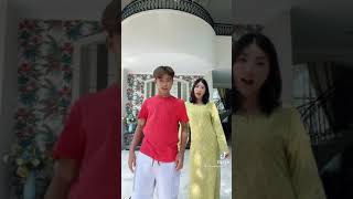 Download lagu Tiktok betrand dan bunda sarwendah mp3