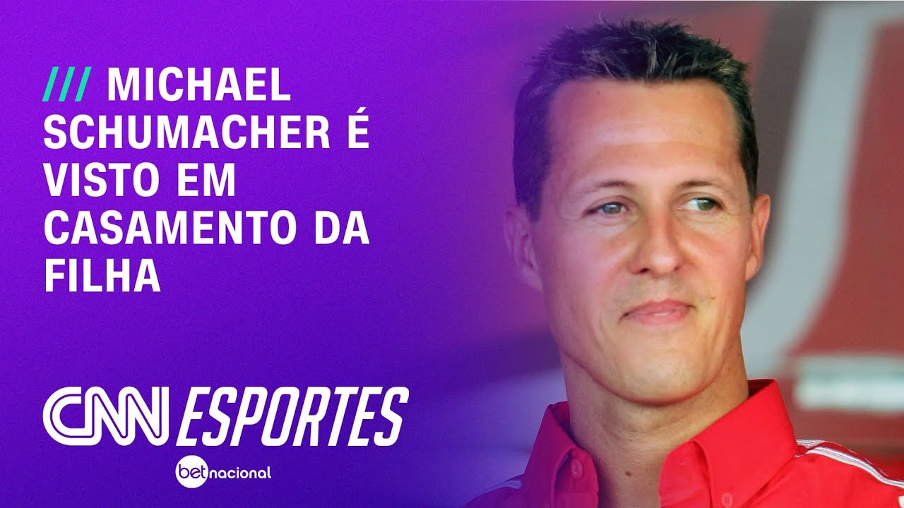 Michael Schumacher e esposa assinam capacete para tributo no GP do