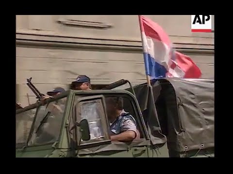 Svi Smo Ustaše | Bosniak- Croat friendship song [English subtitles]