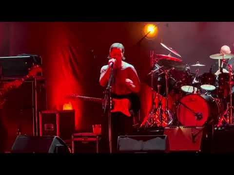 Ah Bir Ateş Ver - Duman