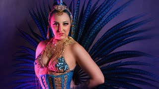 Lady Wildflower - Art Deco Showgirl Burlesque Fan Dance - Dream On