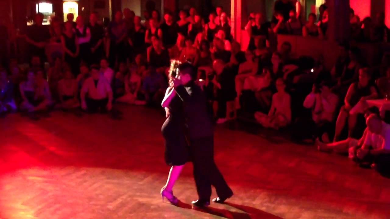 Carlitos Espinoza y Noelia Hurtado 4/4