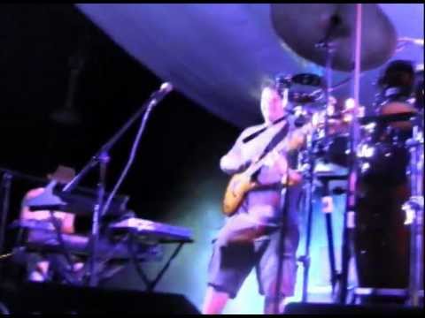 FiKus Live at Opple Topple