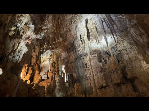 Grotta del Trullo Putignano ~ Puglia- Italia