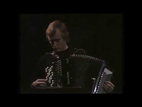 Helgdagskväll i timmerkojan (Dan Andersson)