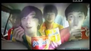 Download lagu Kacang Garuda TVC (Iklan TV) Versi : Nobar di Mobil , 2014 mp3