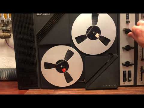 Tesla B 93 Tonbandgerät , zuerst eine Reparatur, dann ein Testlauf , Baujahr 1981 mit Katze😉￼