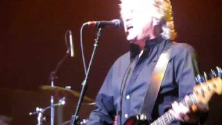 Moody Blues "Live" in Prescott, AZ   SLIDE ZONE - by John Lodge on March 28, 2009