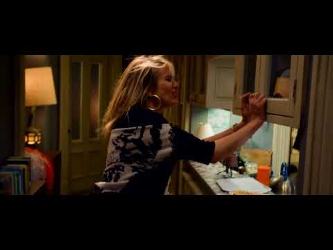 Little girls (chiquitín) spanish Annie 2014 Cameron Diaz