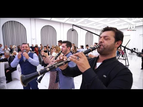 Familja e Muzikantëve ngre Dasmën në këmbë me super Atmosferë