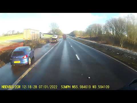 lorry crash m9 to Edinburgh