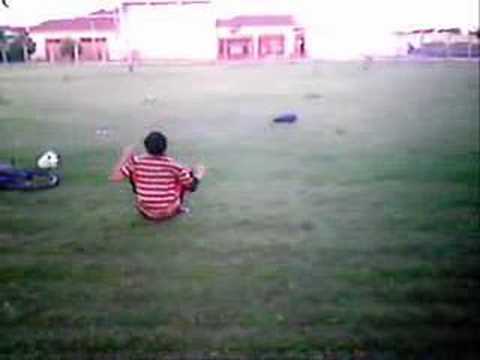 b.boy ratin tricks and combo 2007 intrusos crew