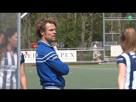 Erik van Driel gunt dames Oranje-Rood de play-offs