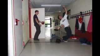 preview picture of video 'Gutenberg-Schule Dierdorf: Skateboard Klasse 10'