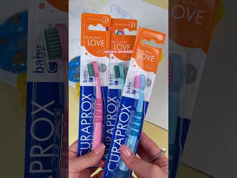 Набор Curaprox Baby CuraKid (зубная паста от 2 лет c фтором 950 ppm + щетка бирюзовая от 0-4 лет) - фото 1 - id-p1867583245