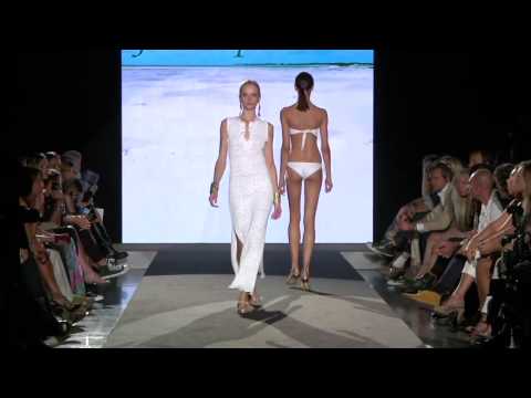 SFILATA FLAVIA PADOVAN BEACHWEAR 2014 - MARILY BARLETTA
