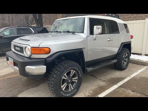 FJ cruiser gets a 3” lift and 33” tires