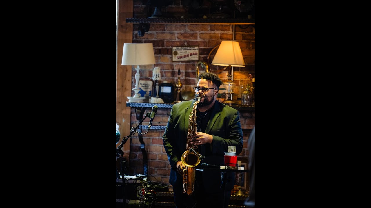 Promotional video thumbnail 1 for Carl Lewis on Sax