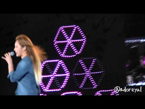 150321 SMTOWN Taiwan - SNSD Gee & Can't Take My Eyes Off You